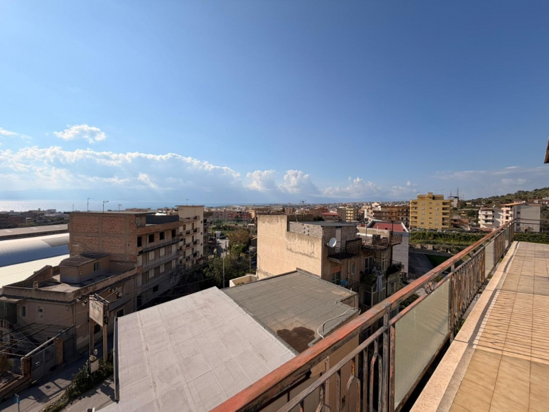 Ampio Appartamento Saracinello 145 Mq