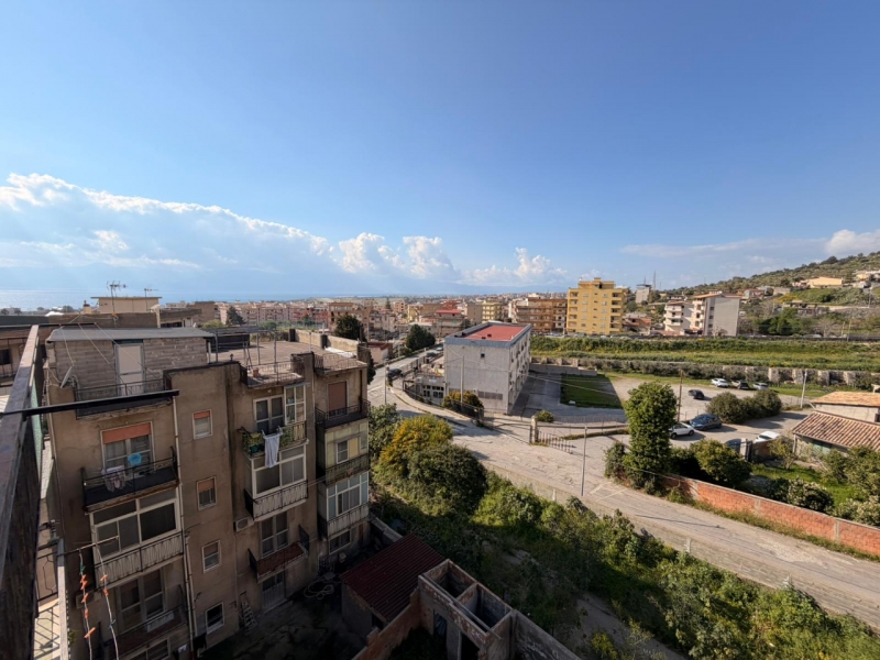 Ampio Appartamento Saracinello 145 Mq