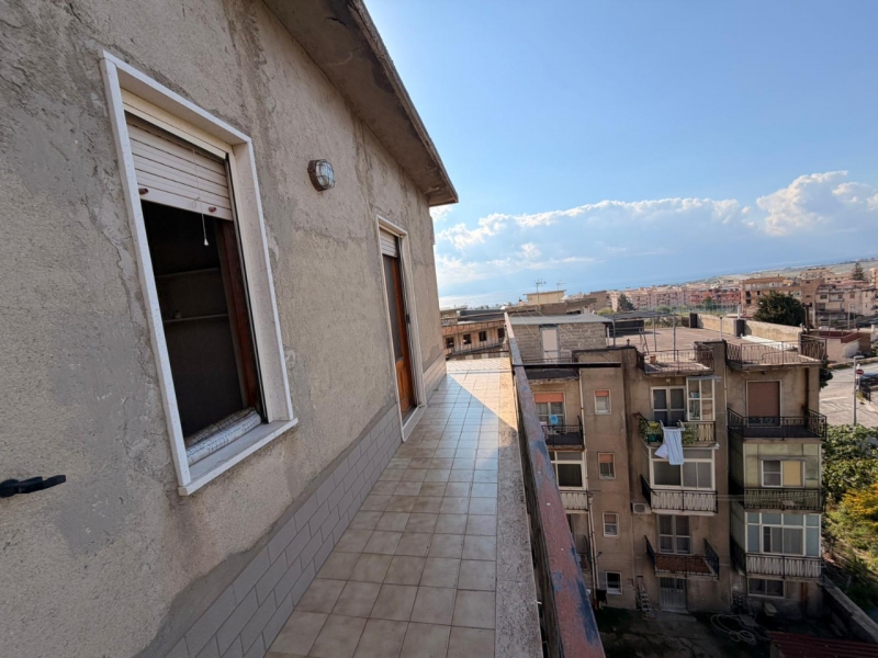 Ampio Appartamento Saracinello 145 Mq