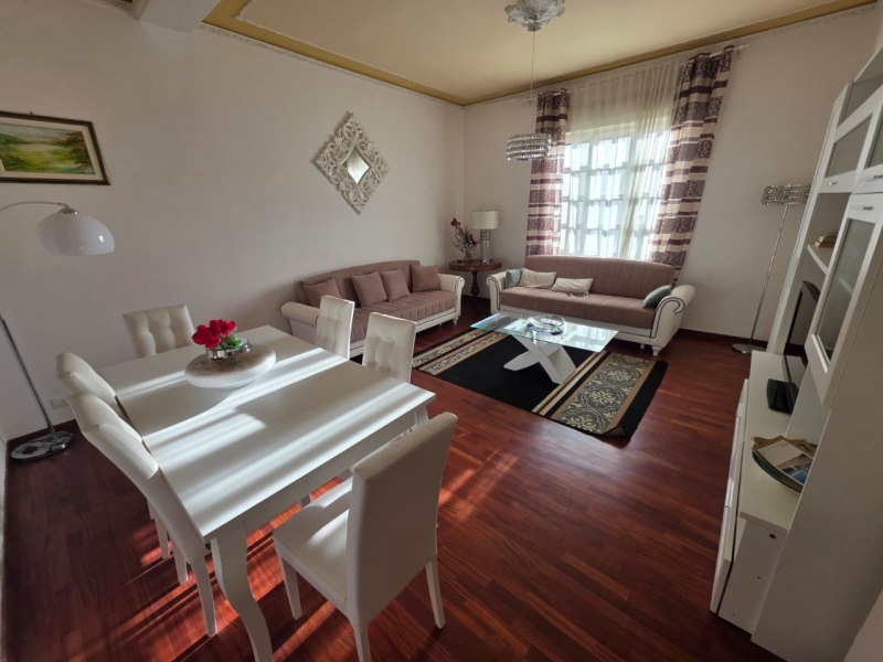 Appartamento Arredato Via Galvani 100 Mq