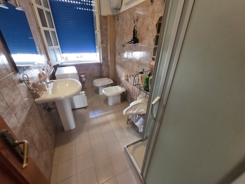 Appartamento Arredato Via Galvani 100 Mq