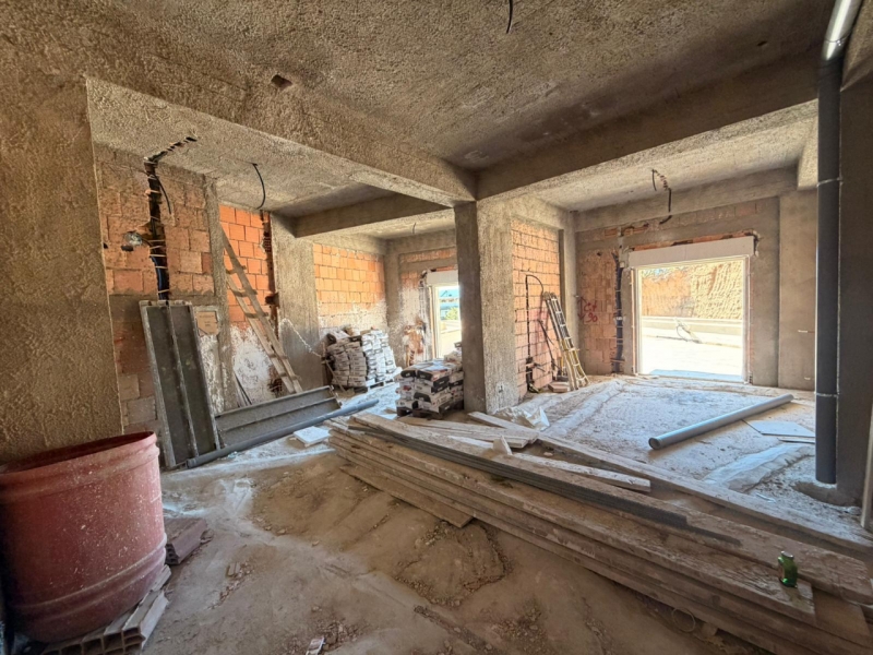 Nuova Costruzione Con Terrazzo e Posto Auto Cardinale Portanova