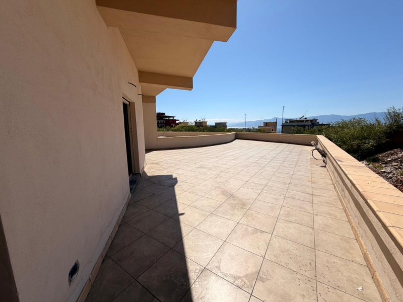 Nuova Costruzione Con Terrazzo e Posto Auto Cardinale Portanova