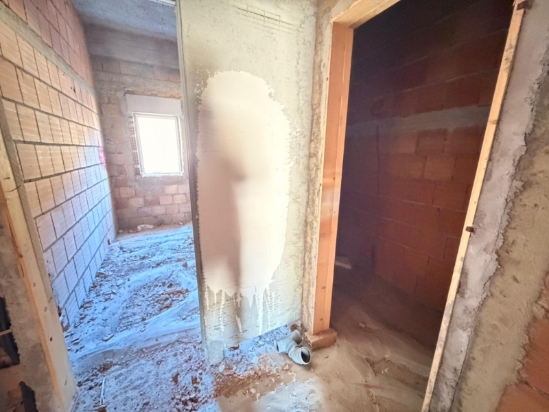 Nuova Costruzione Con Terrazzo e Posto Auto Cardinale Portanova