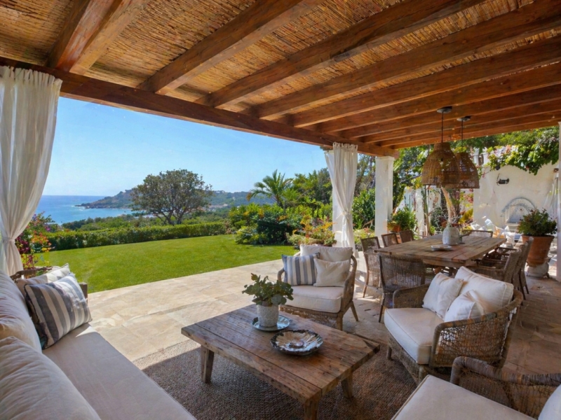 Villa Esclusiva e Prestigiosa Con Giardino, Piscina e Vista Mare Mozzafiato 