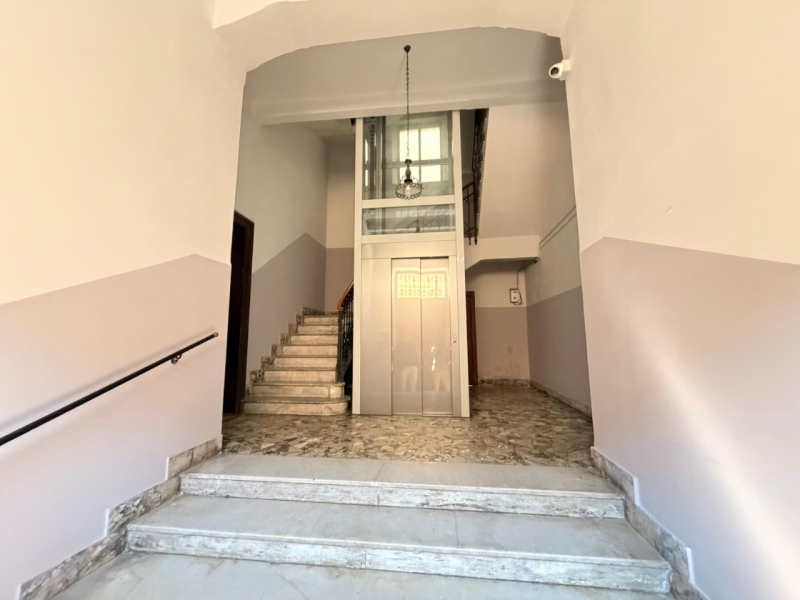 Appartamento Ristrutturato Centro Storico 120 Mq