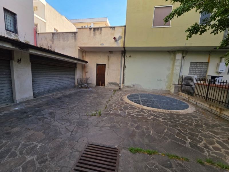 Locale Commerciale C1 Pellaro 106 Mq