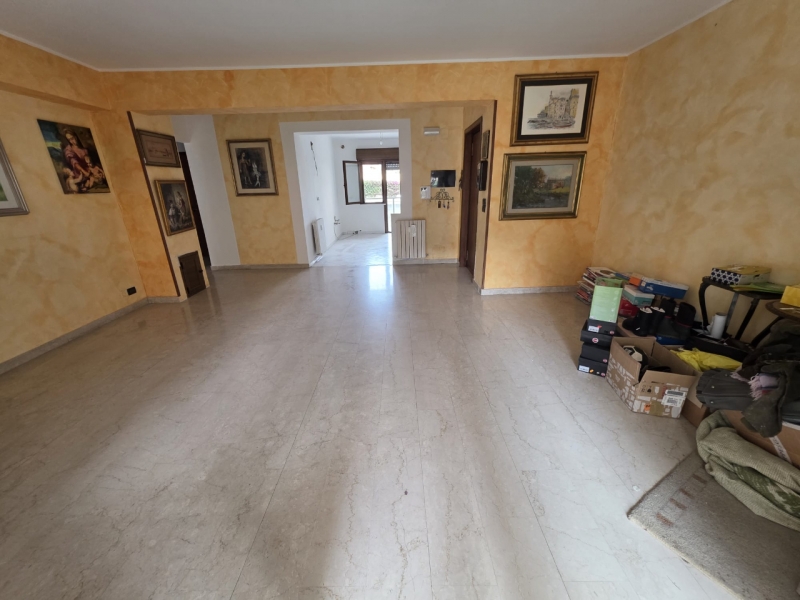 Ampio appartamento Con Posto Auto San Giorgio 120 Mq