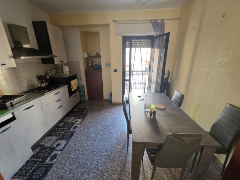 Appartamento Con Deposito Arangea 85 Mq
