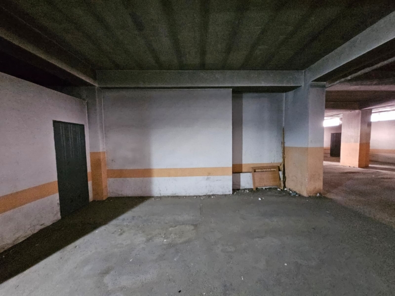 Ampio Appartamento Ristrutturato Con Cantina e Due Posti Auto Contrada Gagliardi