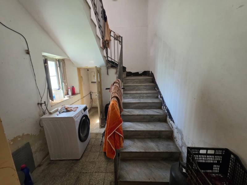 Casa Indipendente Due Livelli Da Ristrutturare + Terrazzo Archi