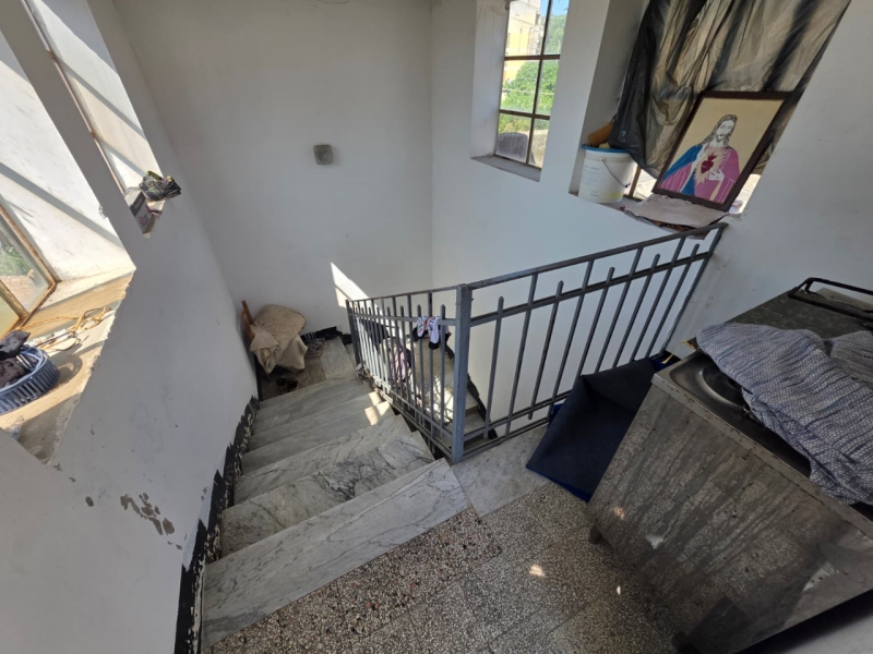 Casa Indipendente Due Livelli Da Ristrutturare + Terrazzo Archi