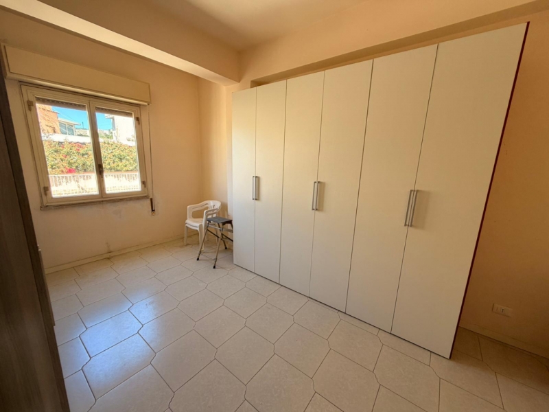 Appartamento Luminoso Via Rausei 130 Mq