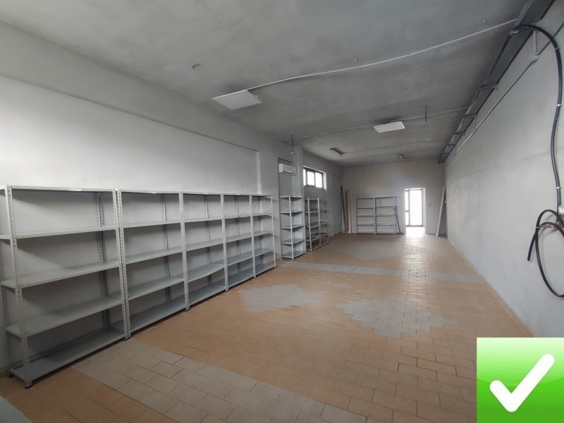 Locale Commerciale C1 Gallico Marina 80 Mq
