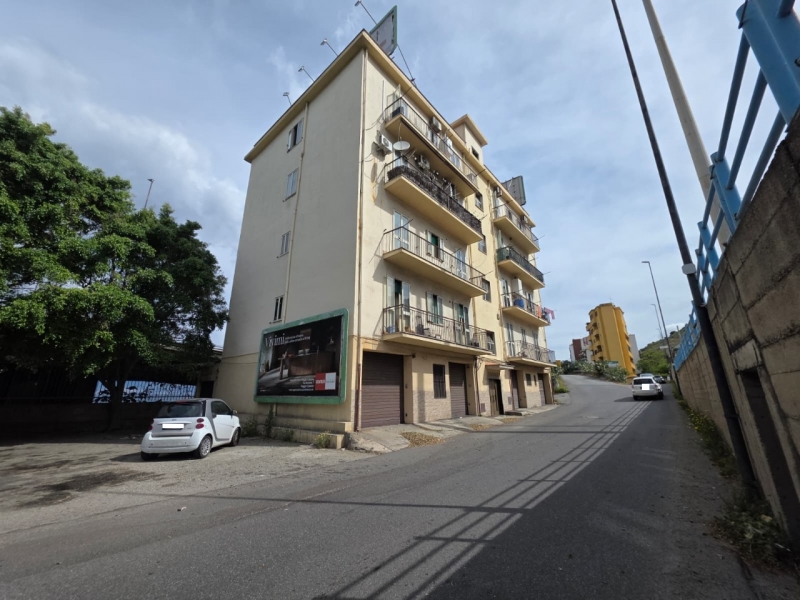 Appartamento Arredato Pentimele 110 Mq