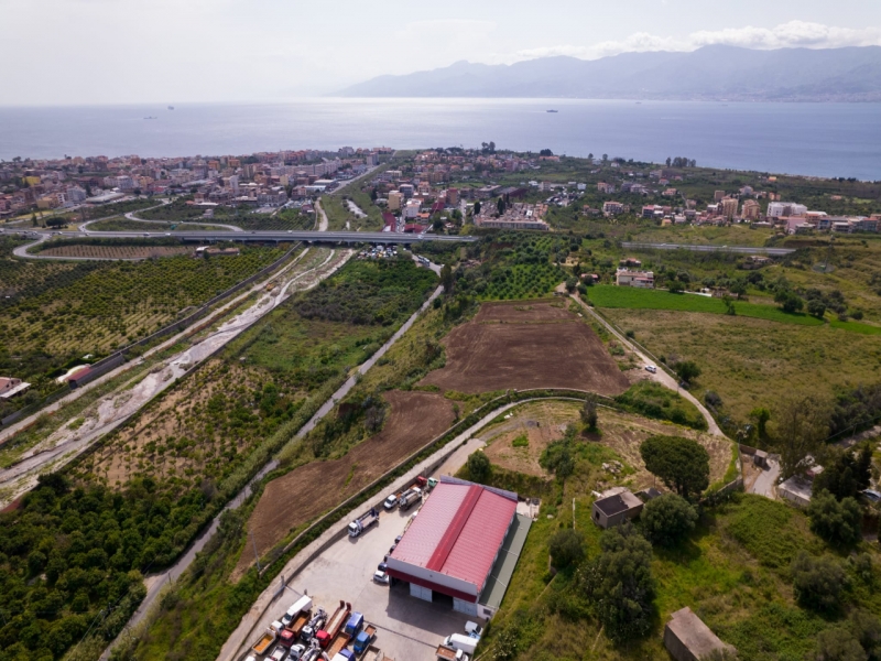 Ampio Terreno Ideale Per Centri Sportivi Gallico 10.000 Mq