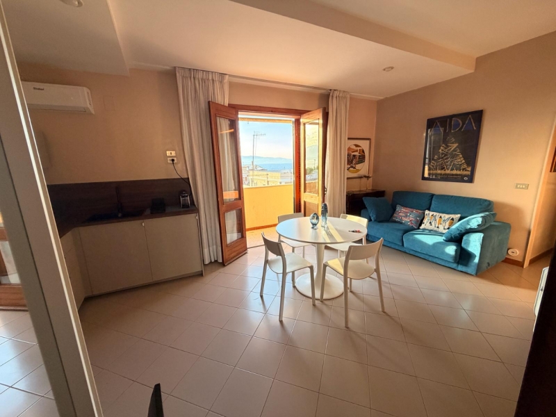 Duplex Prestigioso Su Due Livelli Con Terrazzo Centro Duomo