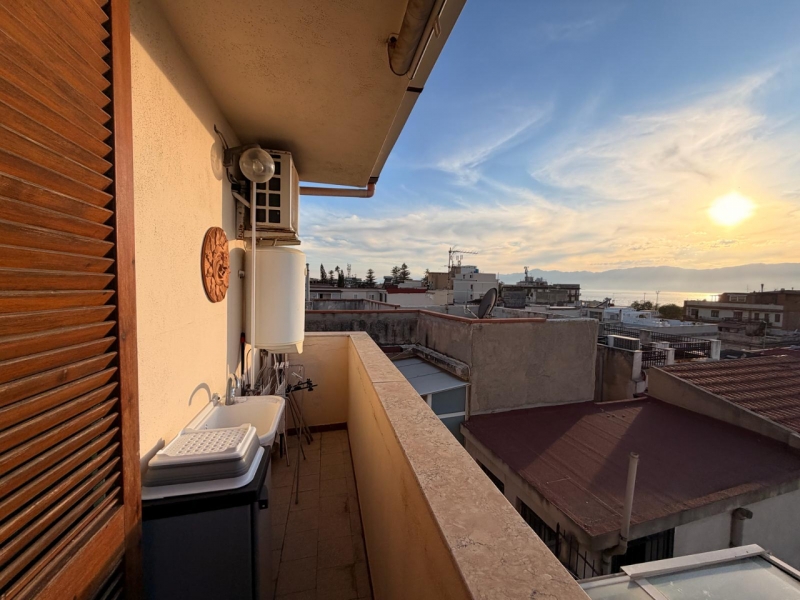 Duplex Prestigioso Su Due Livelli Con Terrazzo Centro Duomo