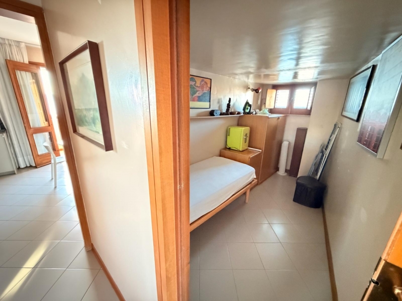 Duplex Prestigioso Su Due Livelli Con Terrazzo Centro Duomo
