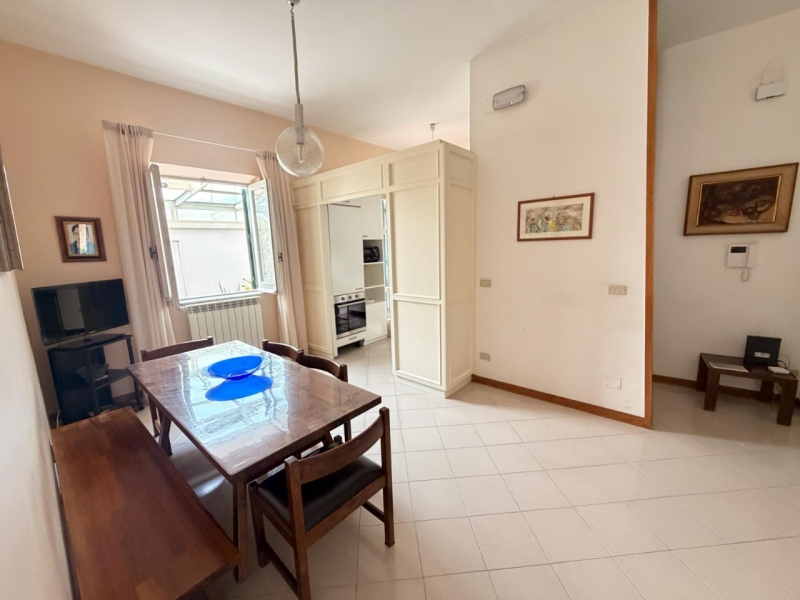 Duplex Prestigioso Su Due Livelli Con Terrazzo Centro Duomo