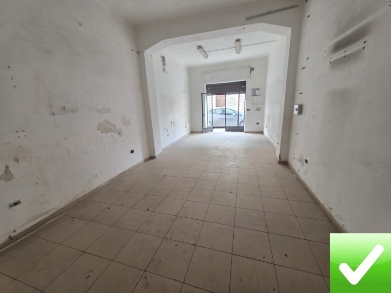 Locale Commerciale Sbarre Centrali 58 Mq