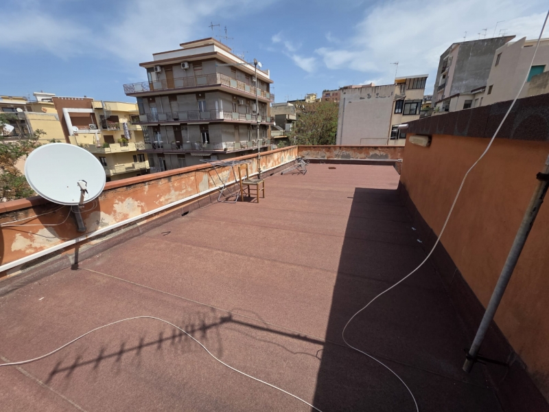 Appartamento Centrale Via Trieste 112 Mq