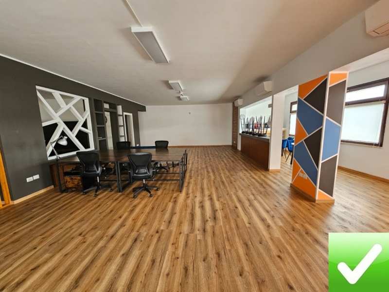Ufficio Moderno Design Gallico 198 Mq