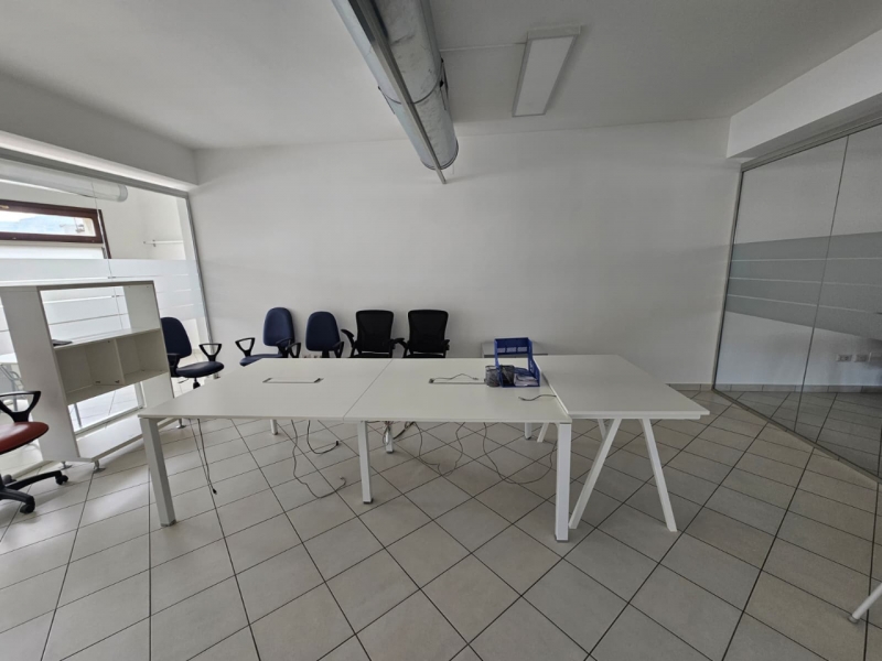 Ampio Ufficio Nuovo A10 Gallico 226 Mq