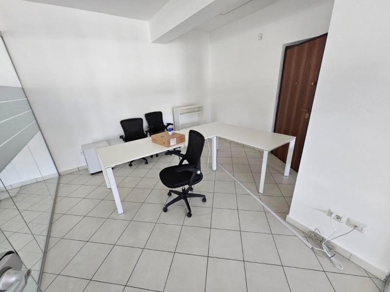 Ampio Ufficio Nuovo A10 Gallico 226 Mq