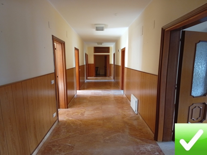 Ampio Appartamento Con Posto Auto Ciccarello 160 Mq