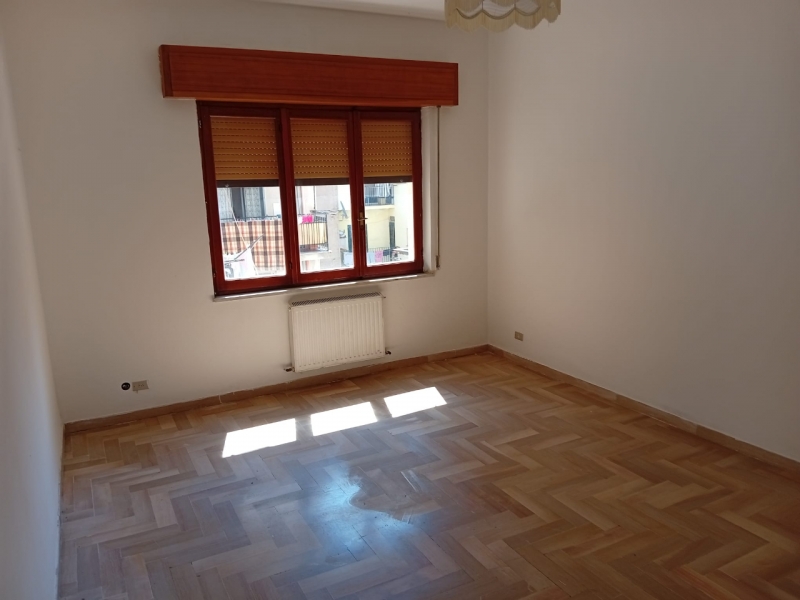 Ampio Appartamento Con Posto Auto Ciccarello 160 Mq