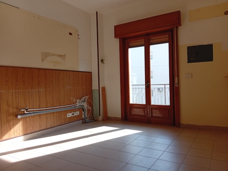 Ampio Appartamento Con Posto Auto Ciccarello 160 Mq