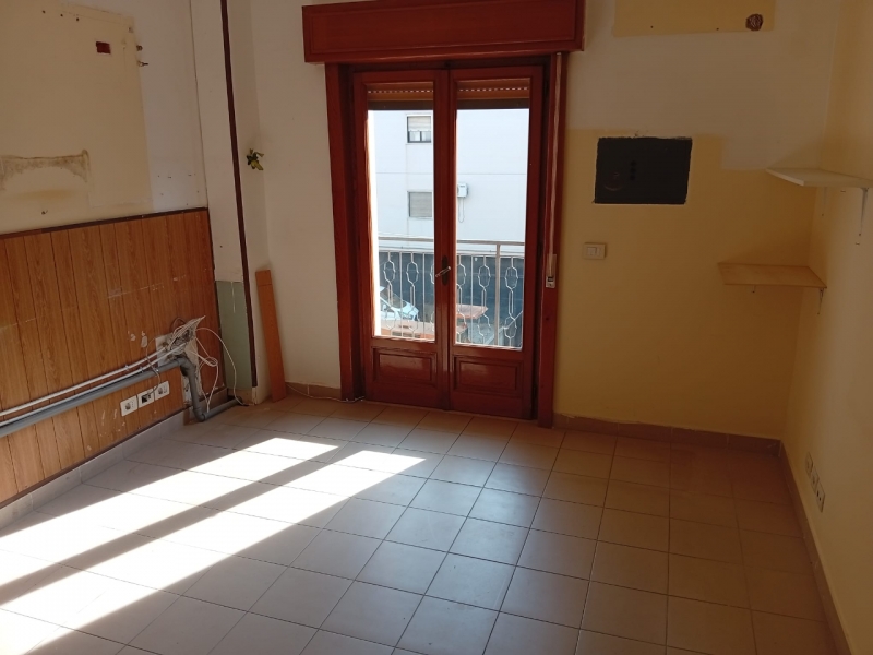 Ampio Appartamento Con Posto Auto Ciccarello 160 Mq