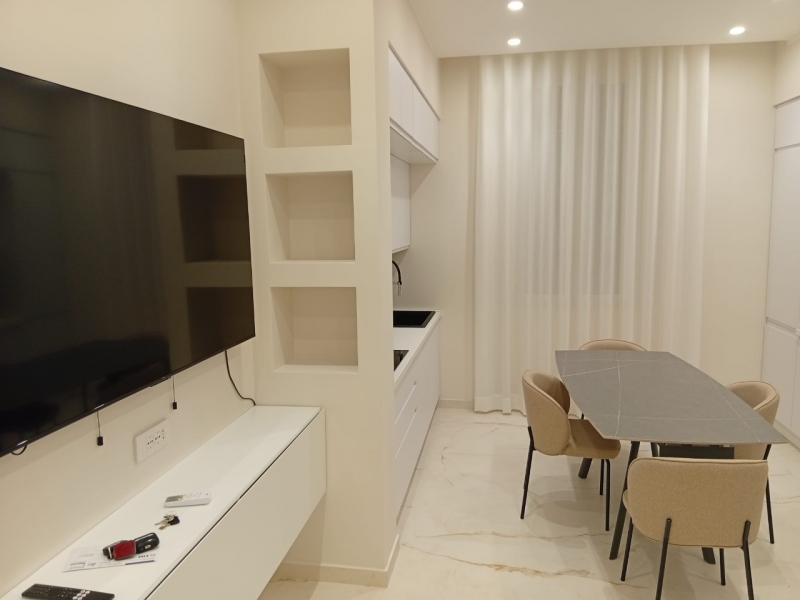 Appartamento Mai Abitato Arredato Via Aschenez