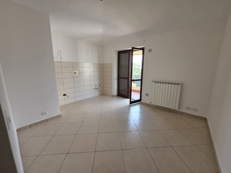 Attico Mansardato Con Posto Auto Catona 80 Mq