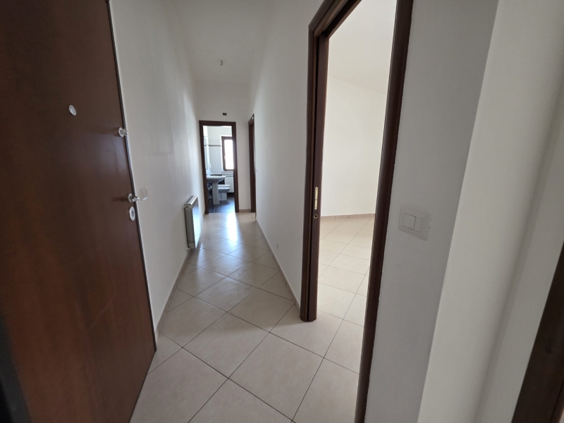 Attico Mansardato Con Posto Auto Catona 80 Mq