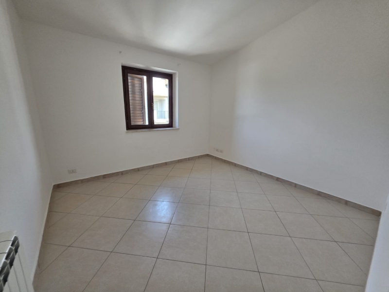 Attico Mansardato Con Posto Auto Catona 80 Mq