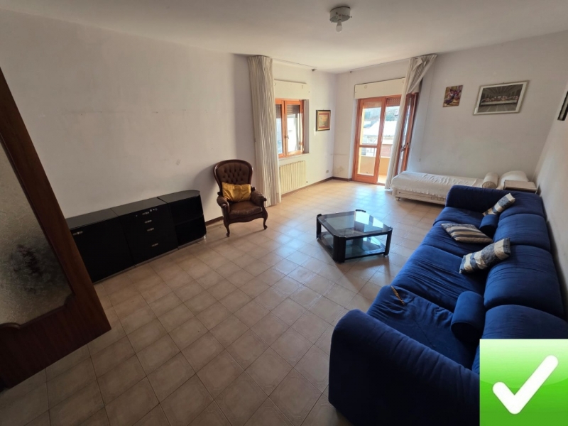 Ampio Appartamento Con Posto Auto Sant'Anna