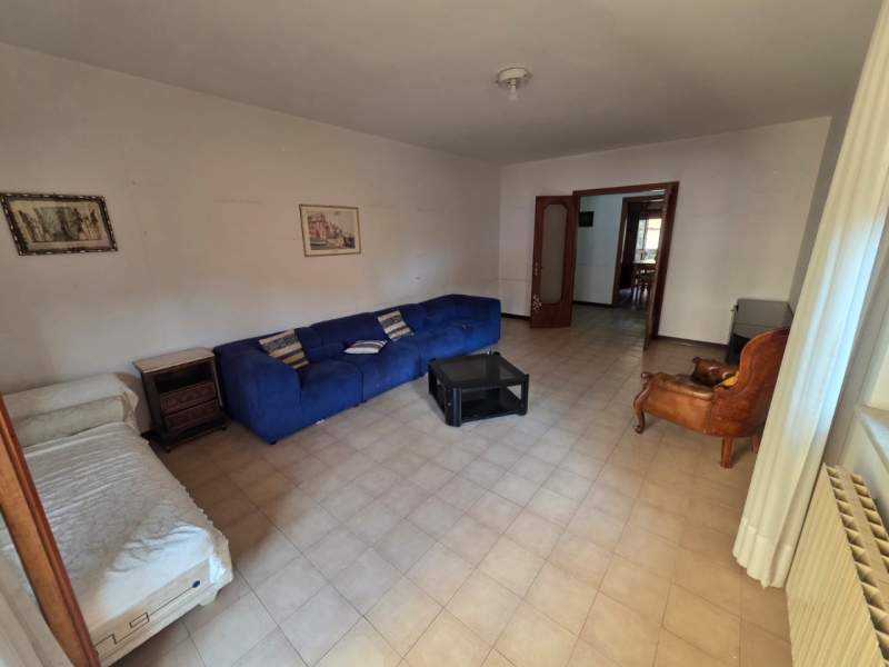 Ampio Appartamento Con Posto Auto Sant'Anna