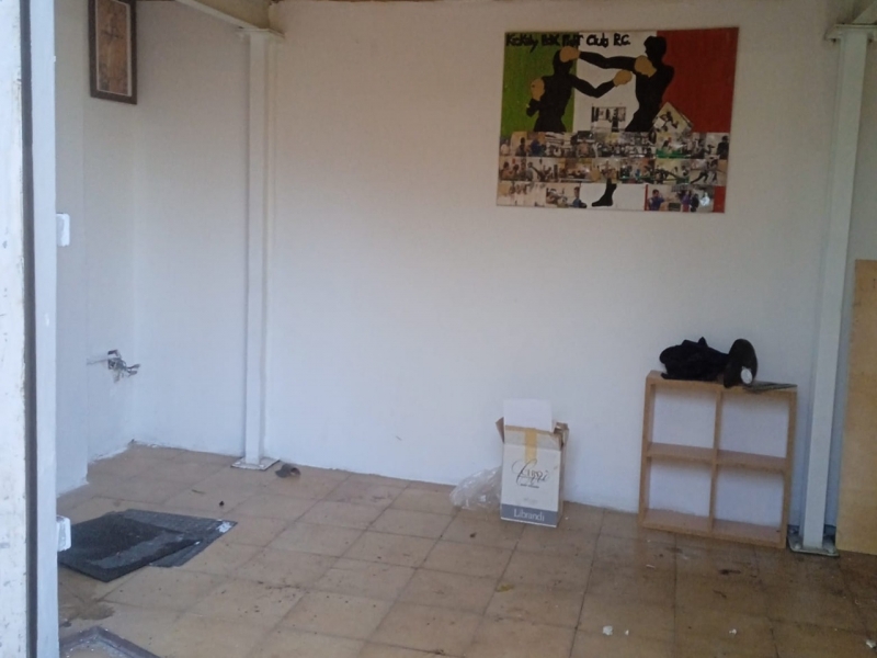 Magazzino Via Del Gelsomino 18 Mq