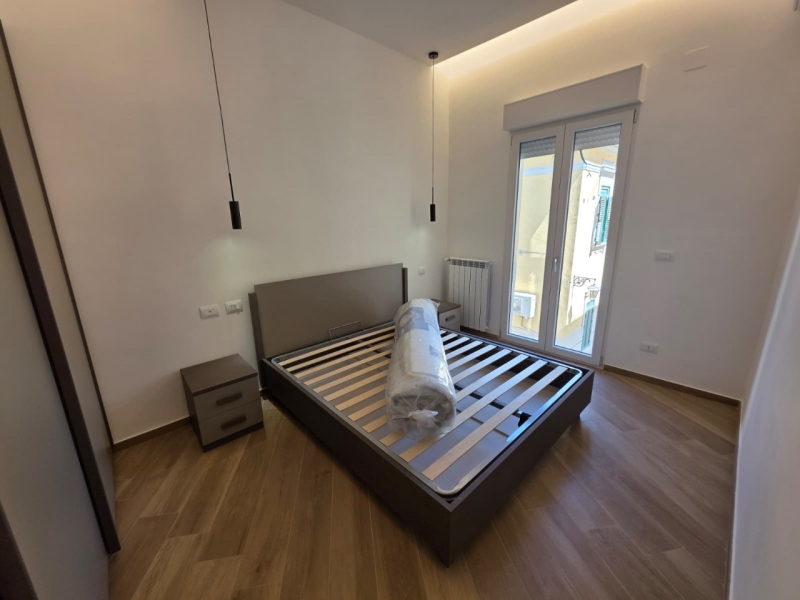 Appartamento Ristrutturato Arredato Viale Amendola 60 Mq