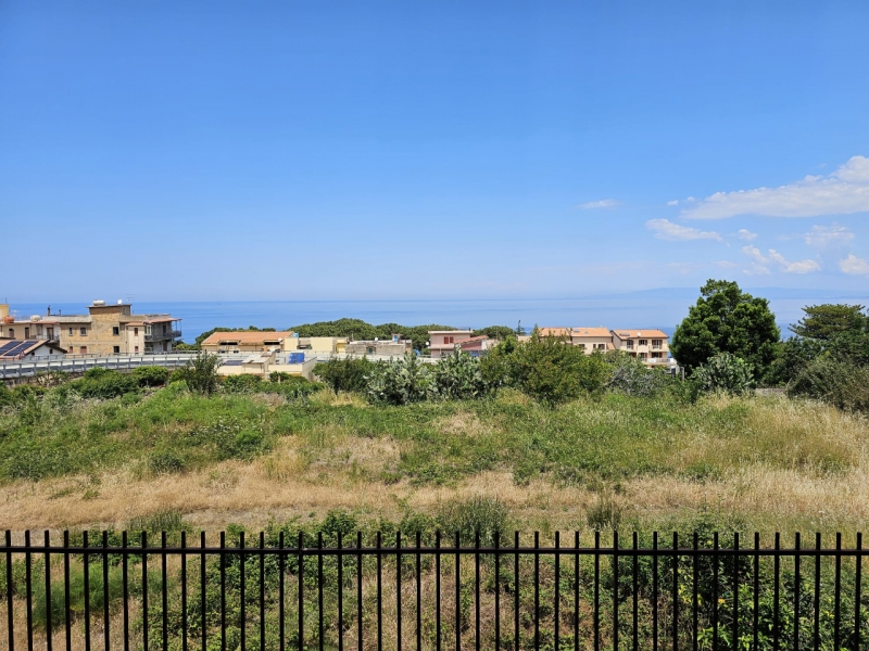 Nuovo Panoramico + Posto Auto e Cantina Scilla