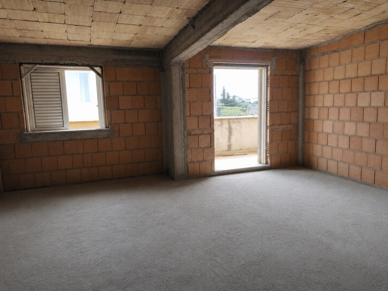 Appartamento Rustico Ravagnese 160 Mq