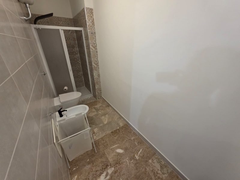Appartamento Ristrutturato Arredato Via Sbarre Superiori 40 Mq