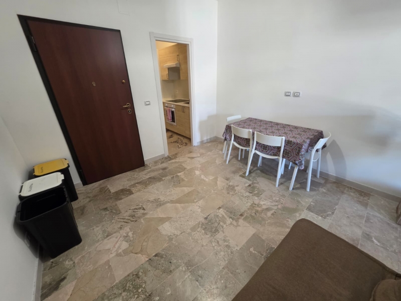 Appartamento Ristrutturato Arredato Via Sbarre Superiori 40 Mq