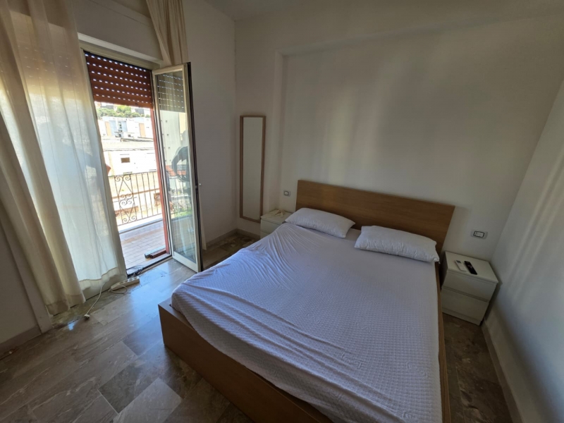 Appartamento Ristrutturato Arredato Via Sbarre Superiori 40 Mq