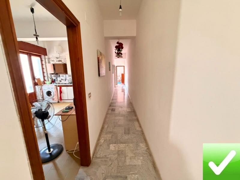 Ampio Appartamento 130 Mq + Porzione Terrazzo Catona