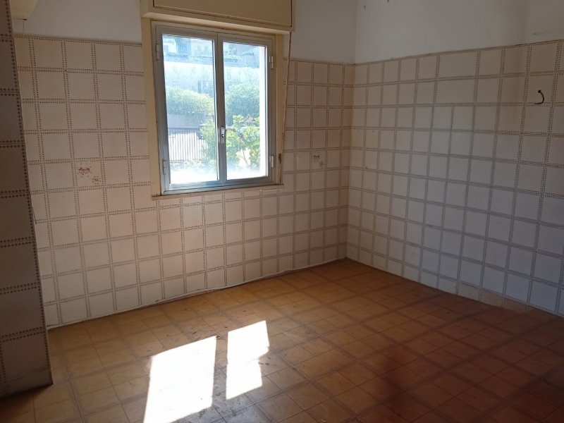 Appartamento + Garage + Cantina Lazzaro 100 Mq
