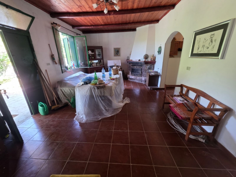 Casa Indipendente 114 Mq Con Corte 386 Mq Gambarie