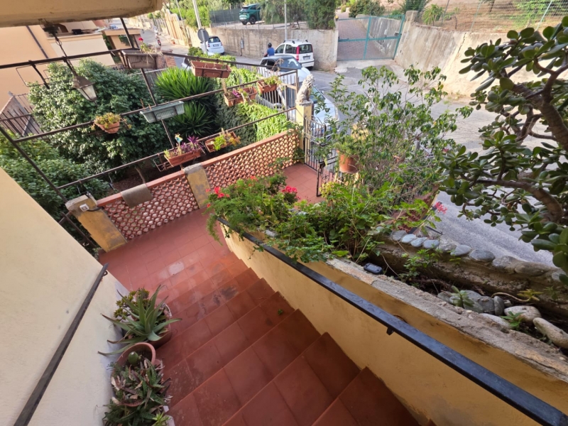 Villa Indipendente Tre Livelli Con Corte Campo Calabro